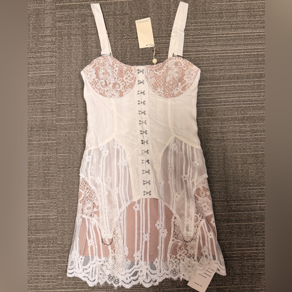 NWT For Love and Lemons Alexandria Mini Dress Sz Extra small